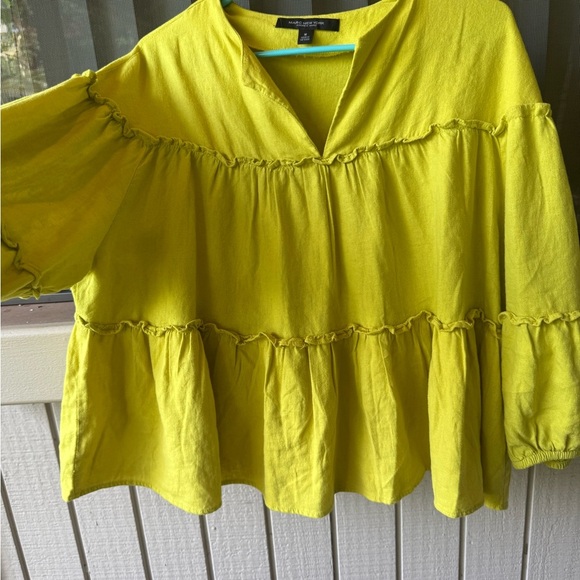 Marc New York Chartreuse Ruffle Blouse - Picture 2 of 4